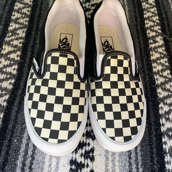 Vans Womens Size 8 Black and White Checkered Slip-On Sneakers - Picture 1 of 4
